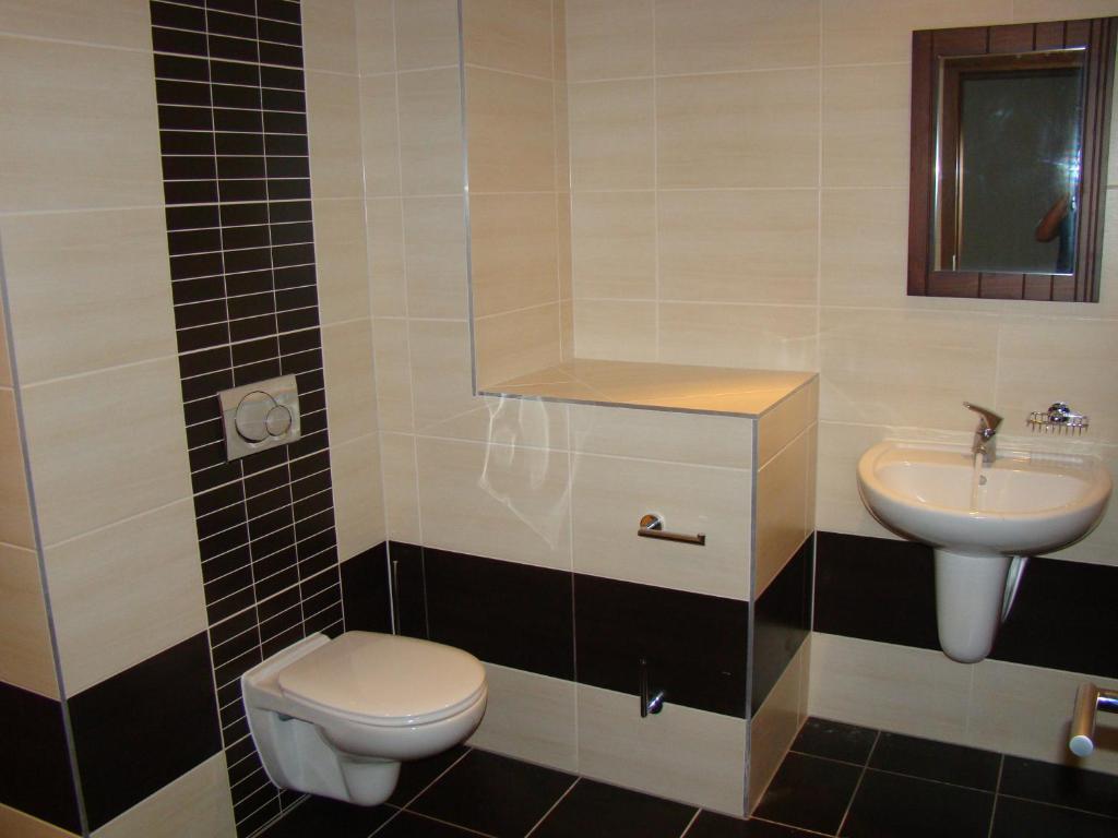 Penzion Royal Trencin Luaran gambar